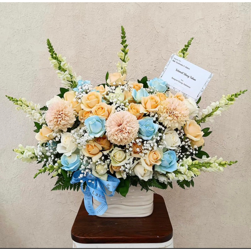 Jual The Blue Mix vases bouquets bucket buket bunga segar fresh instant ...