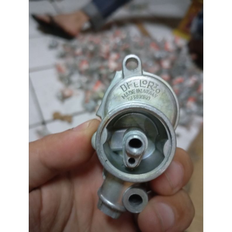 Jual deksel only dexel karburator Vespa merk deftlorio serbono Italia ...
