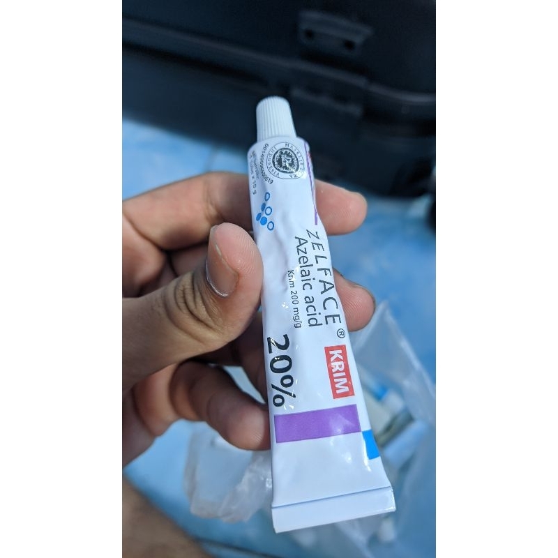Jual zelface laroche posay moisturizer acne second | Shopee Indonesia