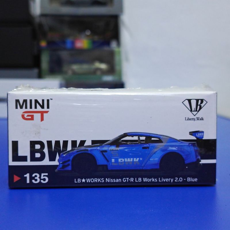 Jual minigt no 135 nissan R35 lbwk blue | Shopee Indonesia