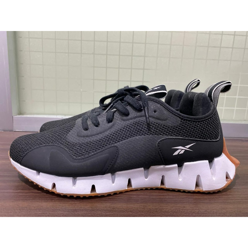 Jual Reebok Zig Dynamica ( Black/ White/ Gum ) BNIB | Shopee Indonesia