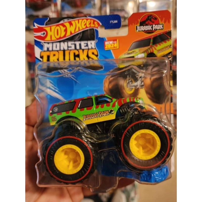 Jual Monster Trucks 2024 Jurassic park Super Treasure hunt / chase car ...