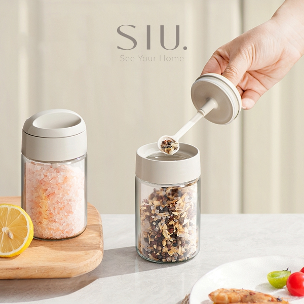 Jual Shio Glass Seasoning Container with Spoon - Tempat Bumbu Serbaguna ...
