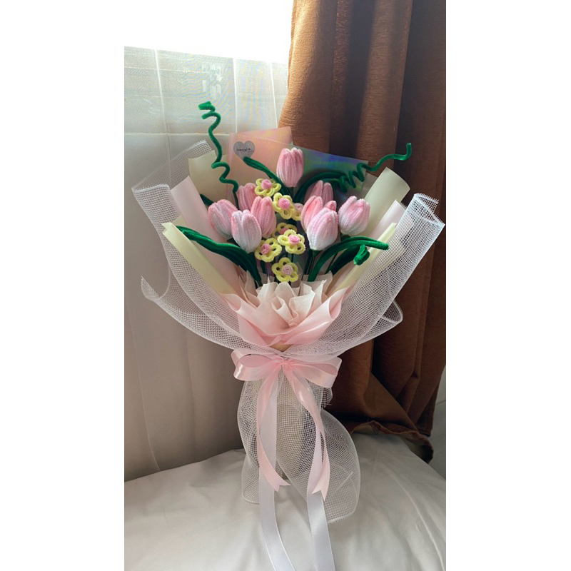 Jual Tulips bouqq / pipe flower/buket kawat bulu/buket wisuda/buket ...