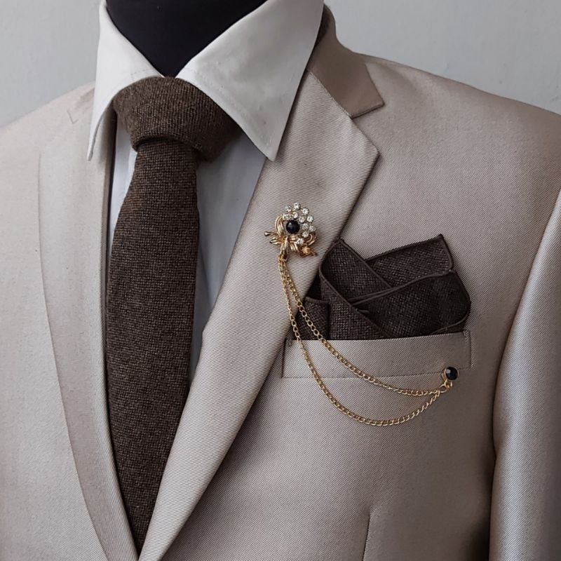 Jual Lapel pin rantai/bros rantai jas - bunga mutiara hitam | Shopee ...