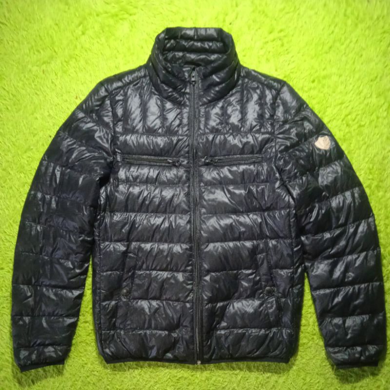 Jual jaket bulang gelembung cacing hitam size S (wajib baca deskriipsi ...