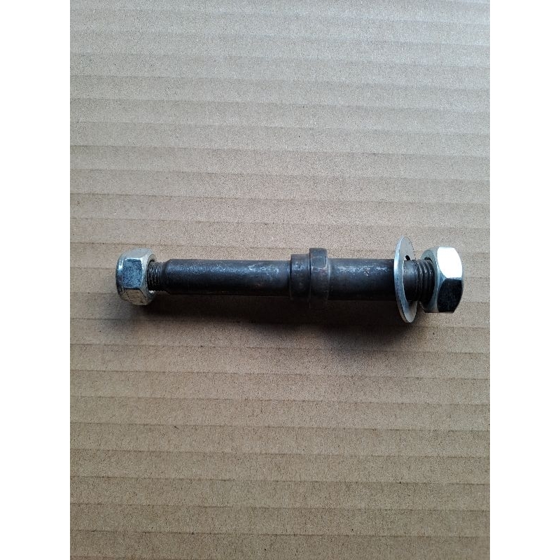 Jual As Roda belakang Kursi Roda Travel Speeds Roda 16 | Shopee Indonesia