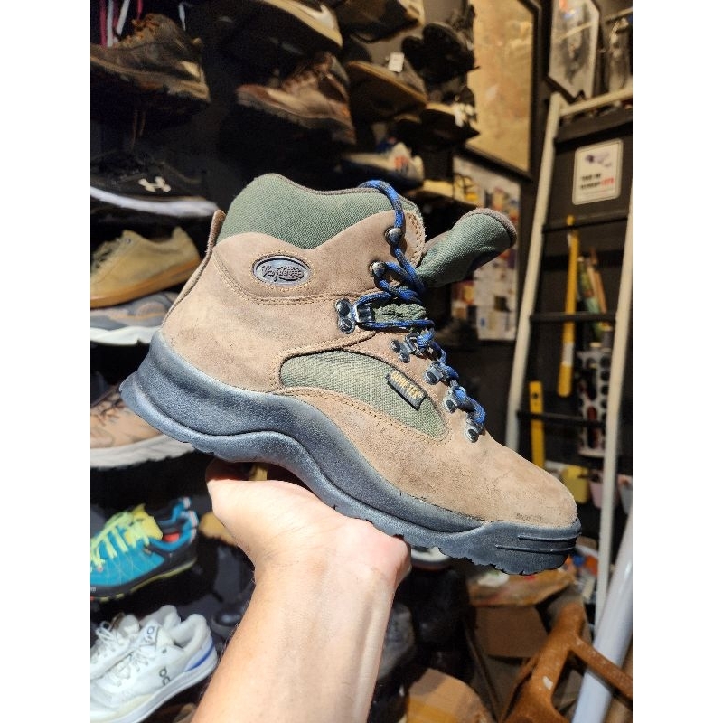 Jual VASQUE CLARION GTX SIZE 40 Shopee Indonesia