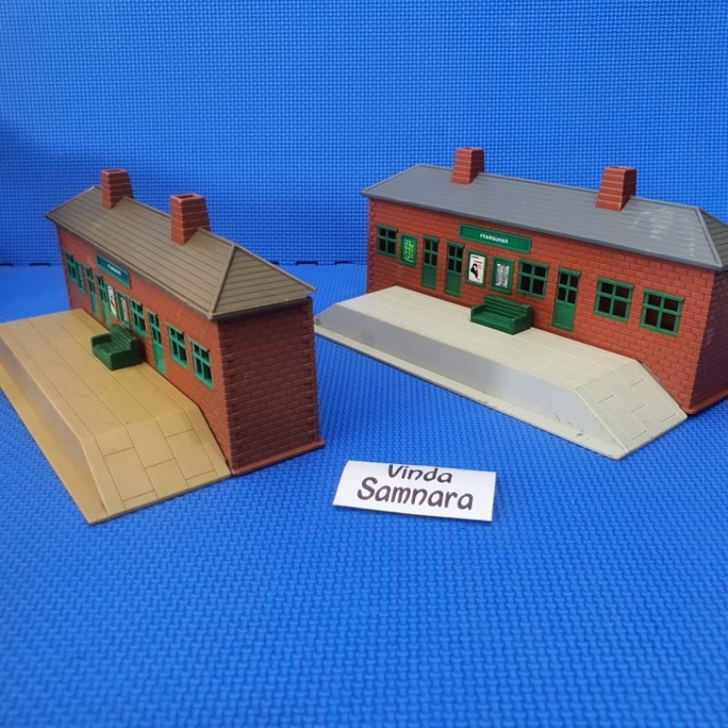 Jual Takara Tomy Plarail Stasiun Kereta Thomas Ffarquhar Station 