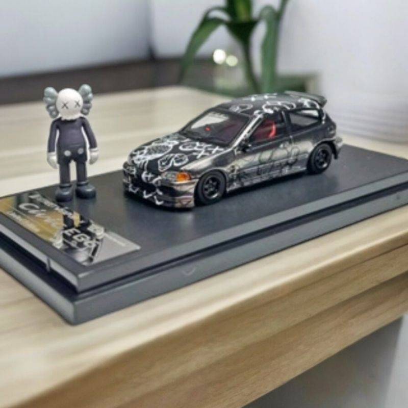 Jual Street Weapon Honda Civic EG6 Type R x KAWS Electroplate Platinum ...