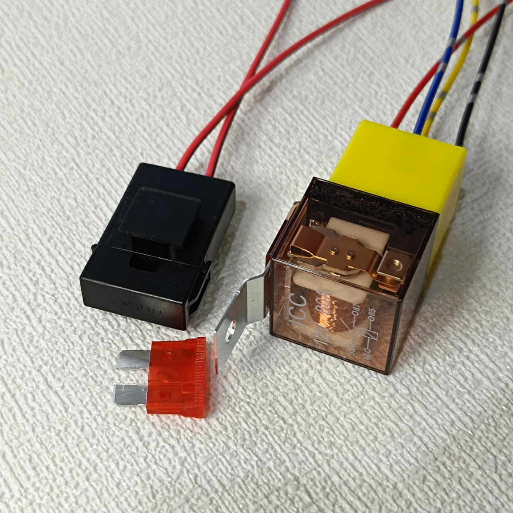 Jual Paket Set Relay Soket Relay Rumah Sekering 12 Volt 80 Ampere ...