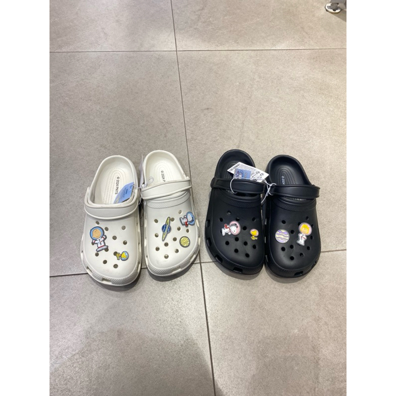Jual Miniso Original x Snoopy the little space explorer collection Women s slippers Black and white sandal selop miniso sandal kodok crocs sandal tinggi wanita Shopee Indonesia
