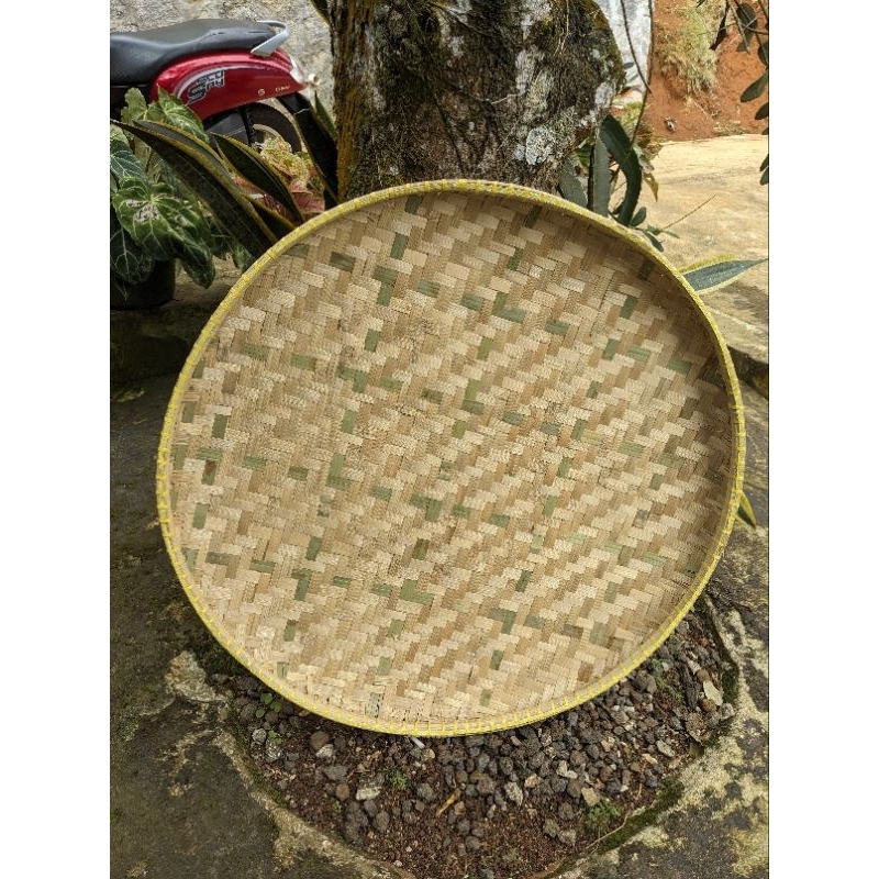 Jual Tampah bambu jumbo 80 cm tampah bambu besar | Shopee Indonesia