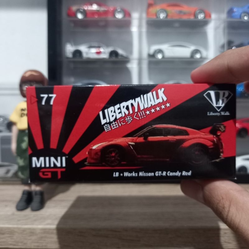 Jual Custom Box #77 Nissan GT-R R35 LBWK Candy Red MiniGT | Shopee ...