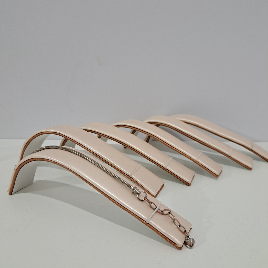 Jual Display/Stand/Dudukan Gelang Rantai | Shopee Indonesia