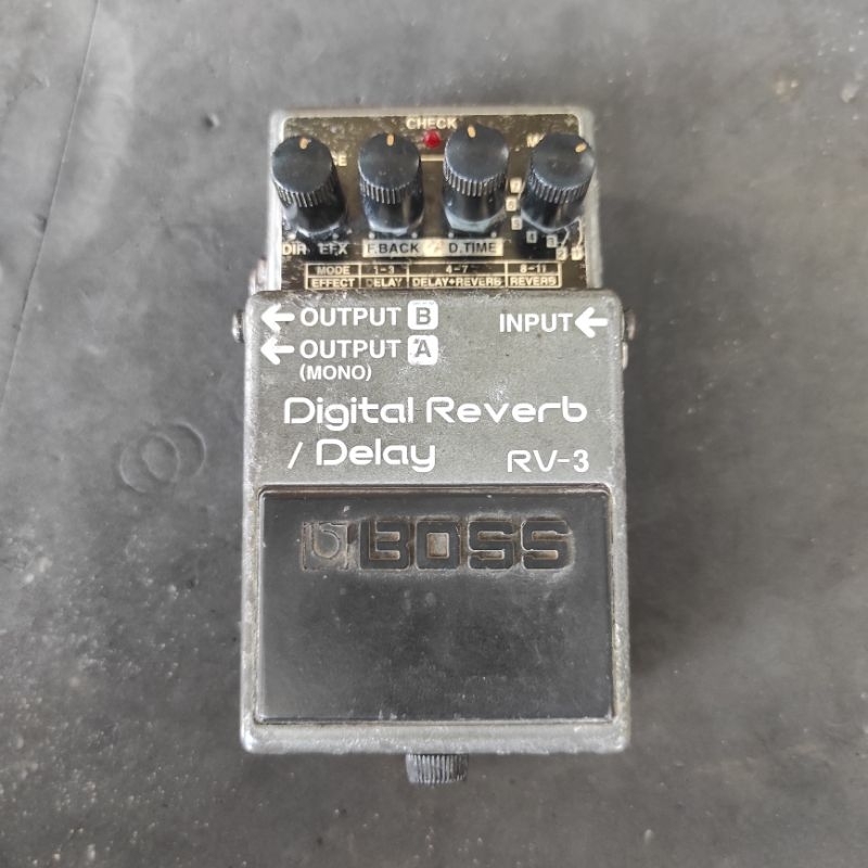 Gary Moore - 1988 Boss RV-2 Digital Reverb guitar effects pedal, made in  Japan, ser. no. 865368, bearing settings marker annotations to the  controls, the base plate with white tape inscribed 'Noisy' *