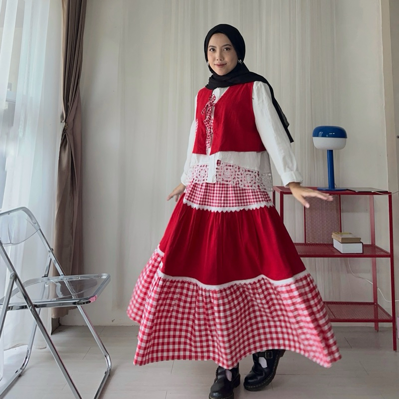 Jual RUBY RED RIBBON SET VEST & ROK | BYSONIA | Shopee Indonesia