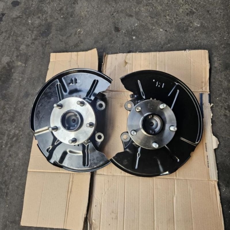 Jual Knuckle Kenakel Komplit Nap Bearing Roda Kanan / Kiri Toyota ...
