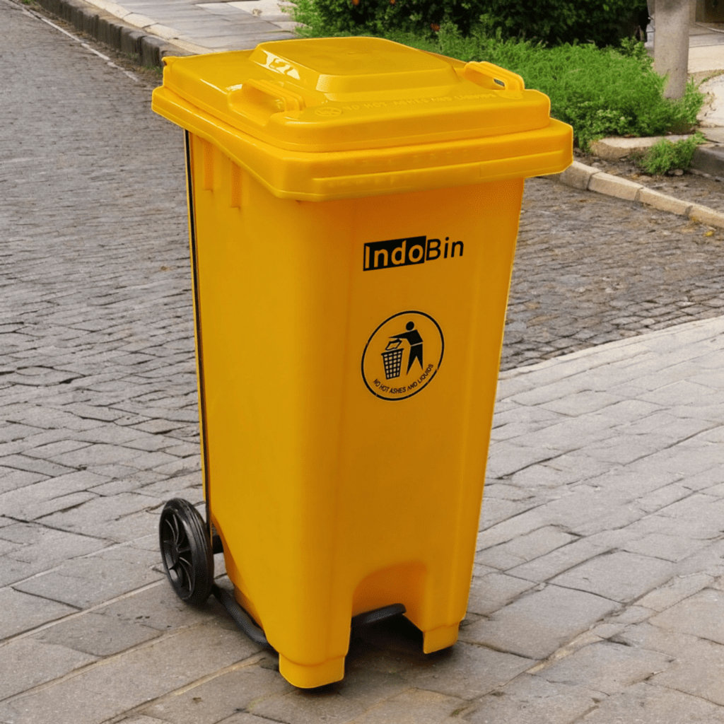 Jual Tempat sampah pedal kap 120 liter merek indobin | Shopee Indonesia