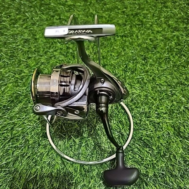 Jual DAIWA LUVIAS ROBOT 3012H japan (second) | Shopee Indonesia