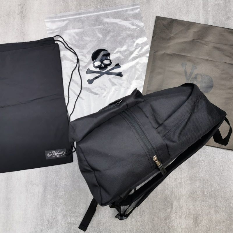 Jual Backpack Mastermind Japan X Eastpack Full Set | Shopee Indonesia