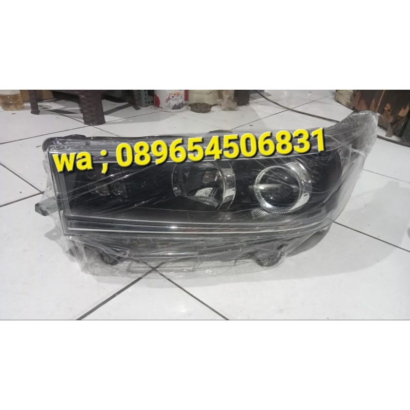 Jual HEADLAMP INNOVA REBORN FACELIFT TYPE V ORIGINAL Shopee Indonesia