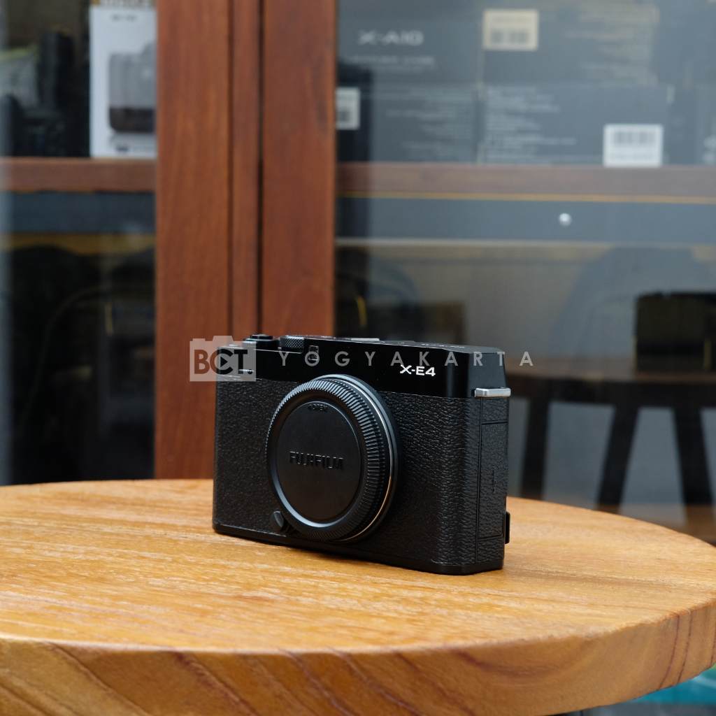 Jual Fujifilm XE4 Body Only BLACK kode 0904E23 Shopee Indonesia