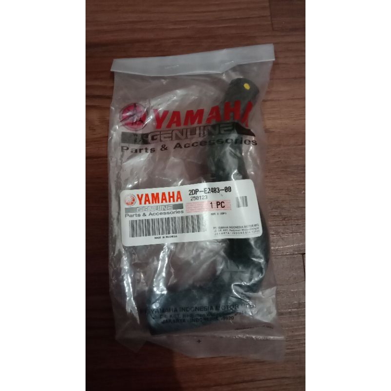 Jual SELANG RADIATOR NMAX PIPE 3 2DP-E2483-00 | Shopee Indonesia