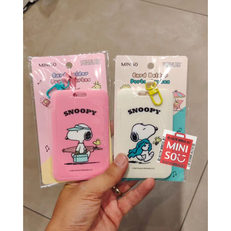Jual MINISO Name Tag / Card Holder + Lanyard SNOOPY SUMMER TRAVEL