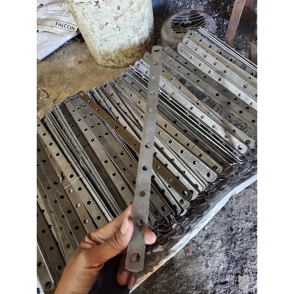 Jual Penggaris Besi Plat Penggaris Besi Lubang Universal Besi Plat