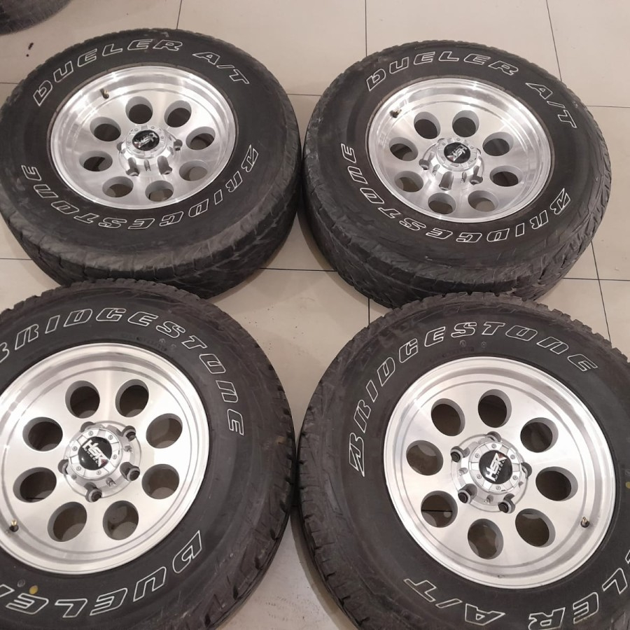 Jual Velg Mobil Bekas Racing Offroad Ring 16 Baut 5x1397 Ban 265 70 R16 Shopee Indonesia 2021