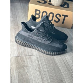 Adidas yeezy harga outlet asli