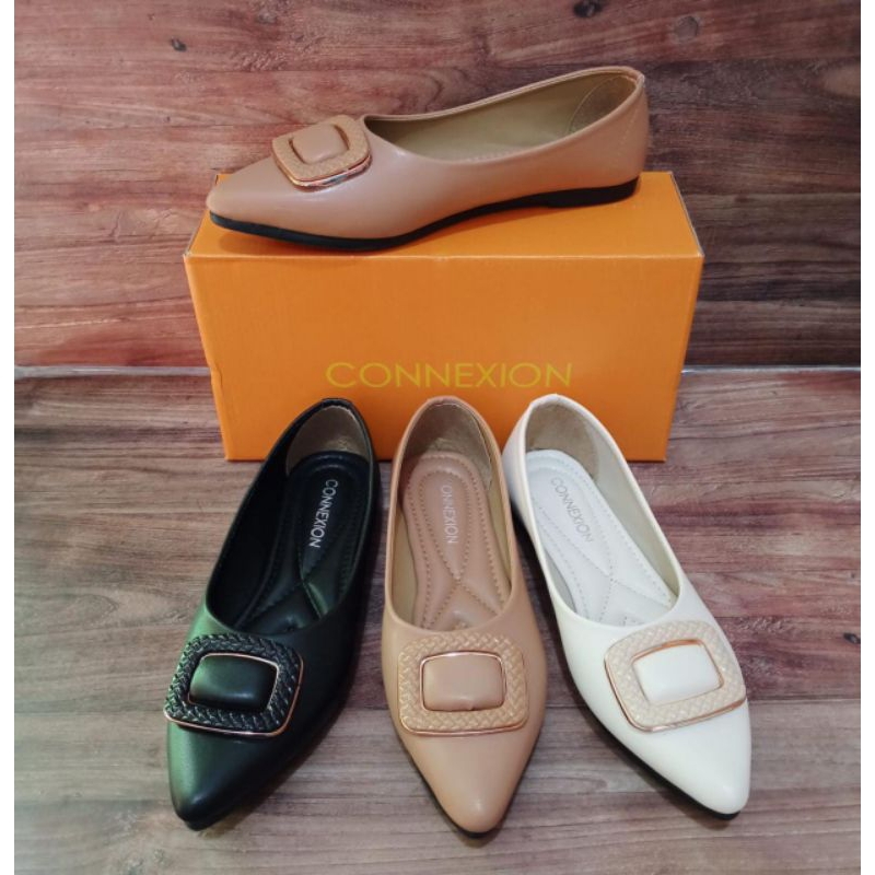 Jual Sepatu Flat Wanita Connexion Motif Kotak Barang Pabrik Shopee Indonesia