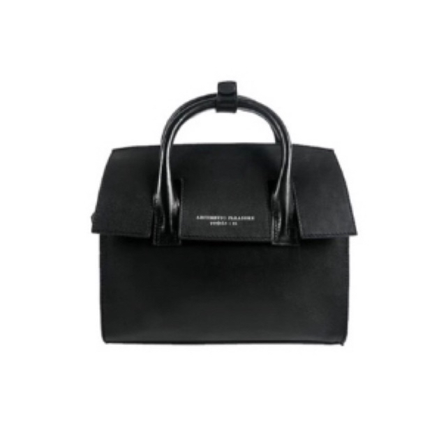 Jual Preloved Aesthetic Pleasure Bag Mini Isolation Shopee Indonesia