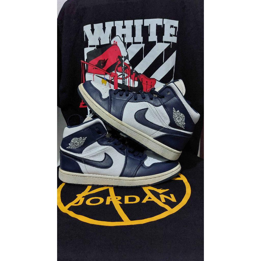 white metallic gold obsidian