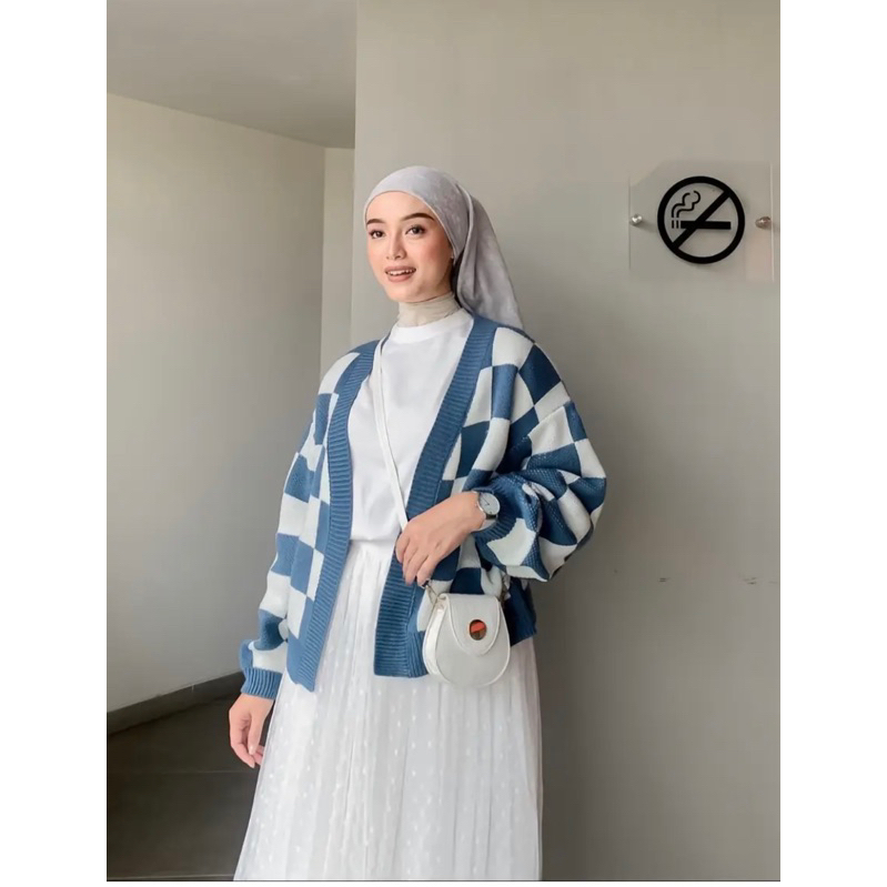 Jual Kardigan Wanita Rajut premium - Zivana knite Cardy | Shopee Indonesia