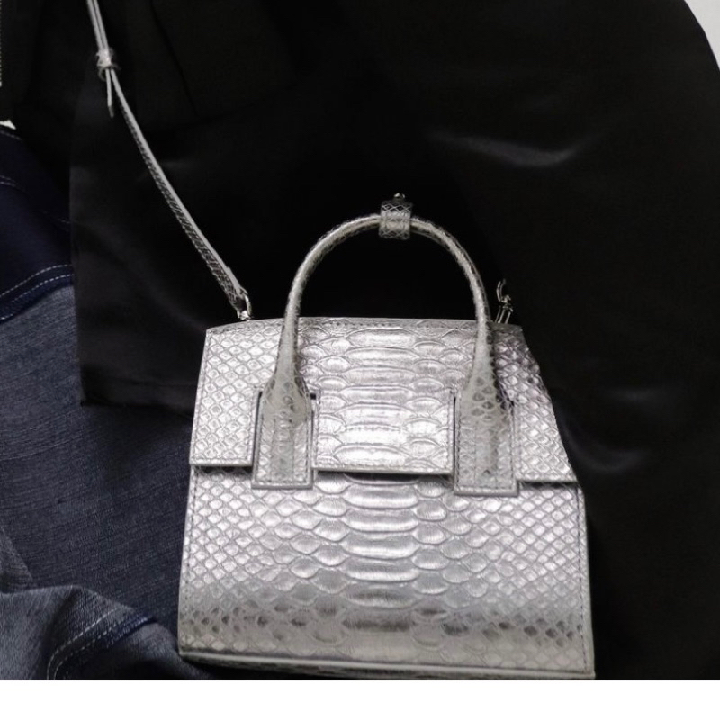 Jual [Preloved Like New] Aesthetic Pleasure Micro Isolation Bag in