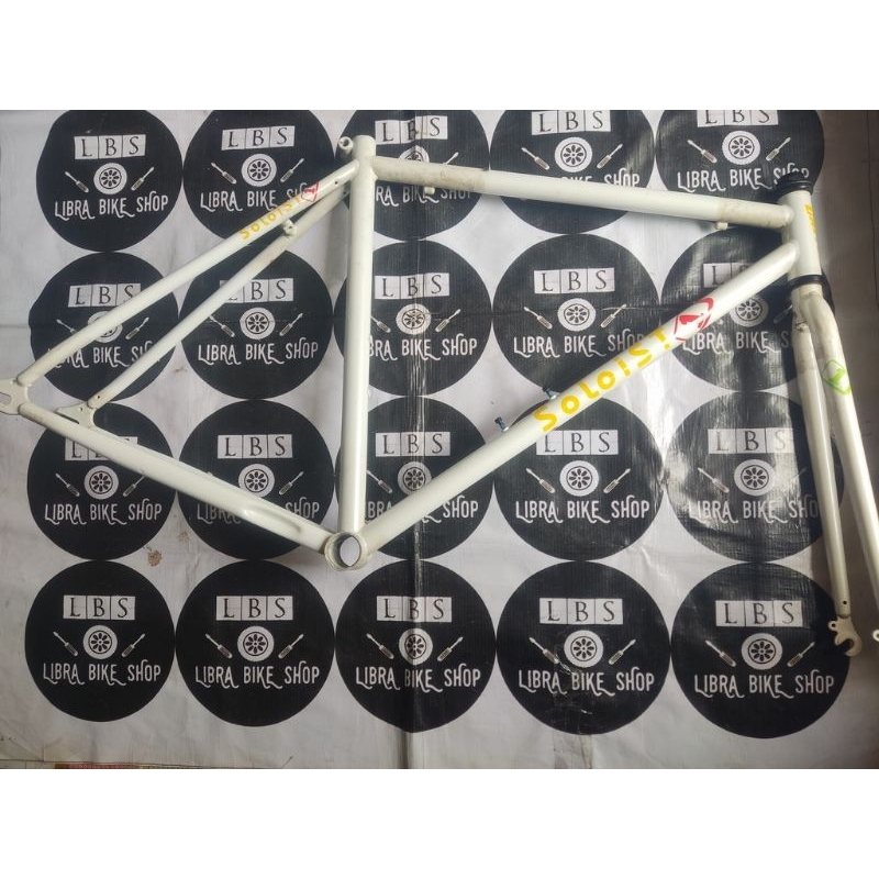 frame united soloist