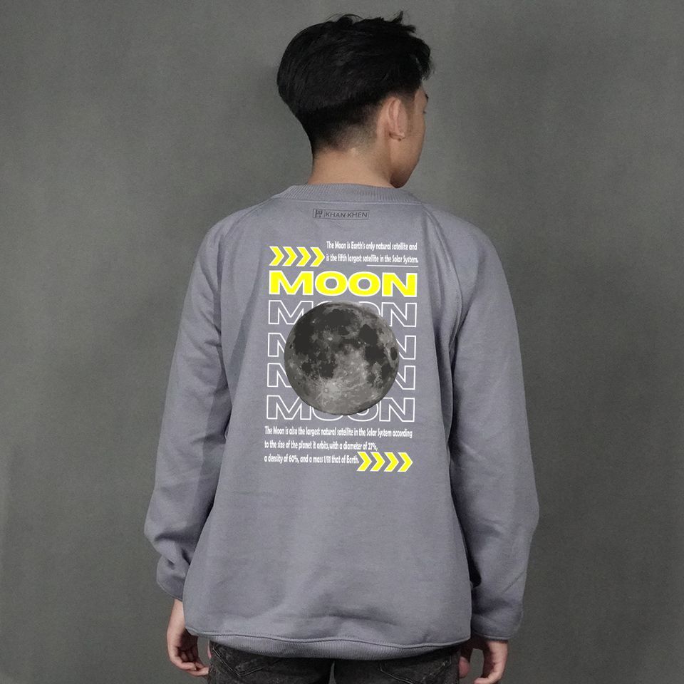 Crewneck Moon and Back brodé