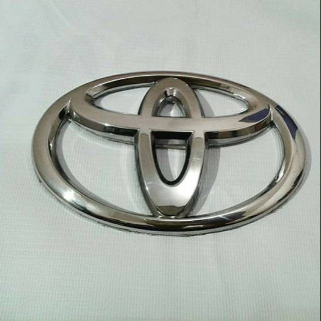 Jual Emblem Toyota Cm Logo Toyota Calya Depan Chrome Cm Oem