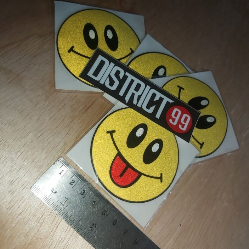 Jual STICKER CUTTING TUMPUK EMOTICON EMOJI BESAR Shopee Indonesia