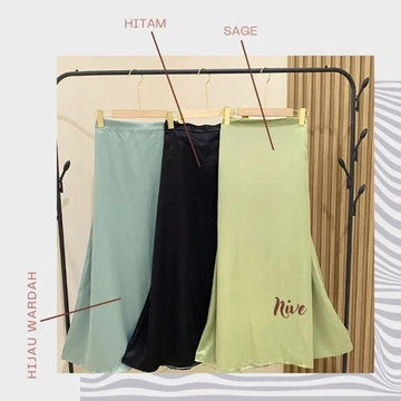 NIVE Rok Satin Line A Rok Wanita