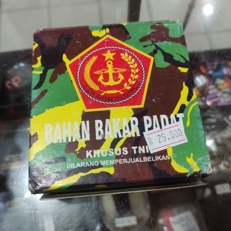 Jual PARAFIN PARAVIN BAHAN BAKAR PADAT UNTUK KOMPOR LAPANGAN TNI ...