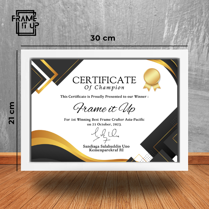 Jual Pigura 10rs/A4 21x30 (plus kaca) biasanya untuk sertifikat kertas ...