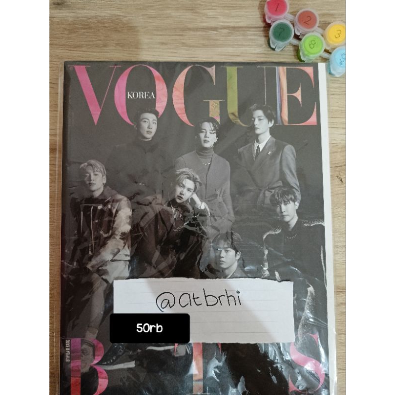 Jual Majalah Vogue Korea Bts Version 2022 Shopee Indonesia