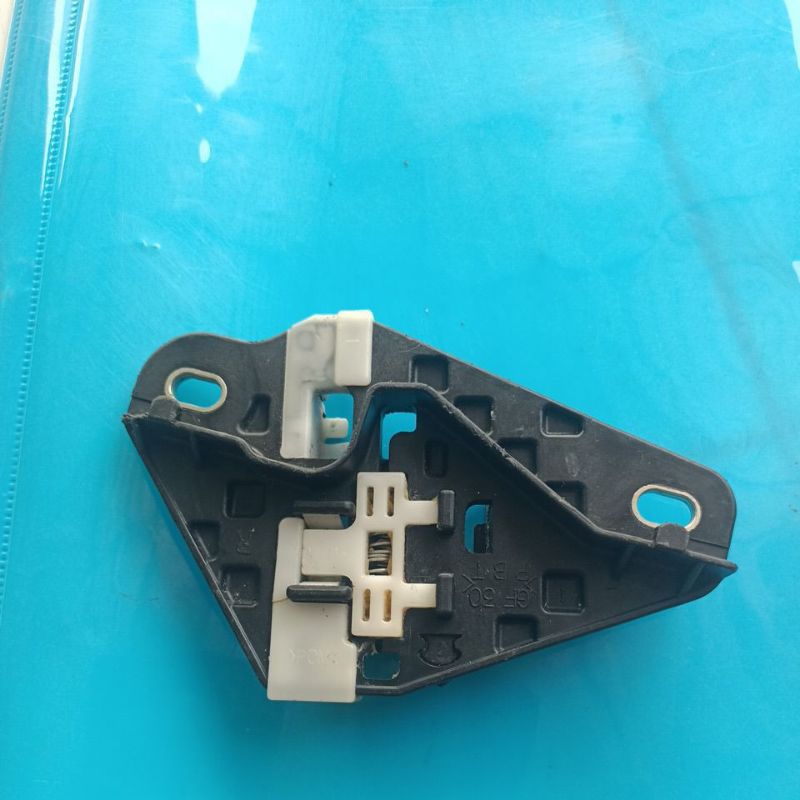 Jual Ed Rel regulator dudukan kaca power window Honda jazz RS pintu ...