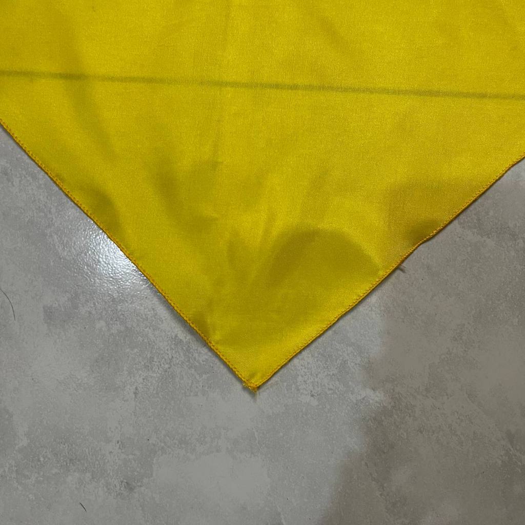 Jual Slayer Kuning Segitiga Polos Syal Kuning | Shopee Indonesia