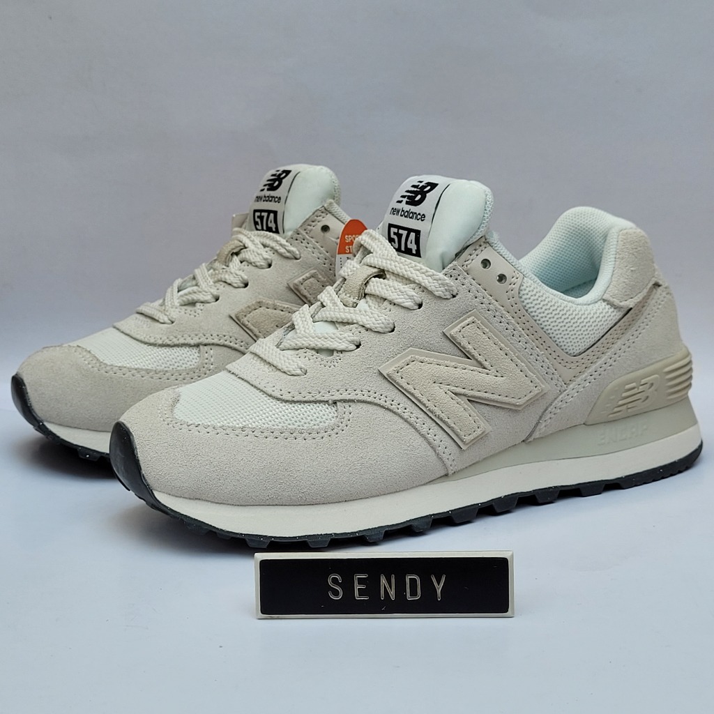 Jual Ex Display New Balance Womens Mens NB 574 Original 100 Ori U574OF2 Grey White Putih Abu abu Sepatu Casual Sneaker Sneakers Wanita Pria Cewek Cowok Keren Kekinian Kulit Sapi Asli Suede