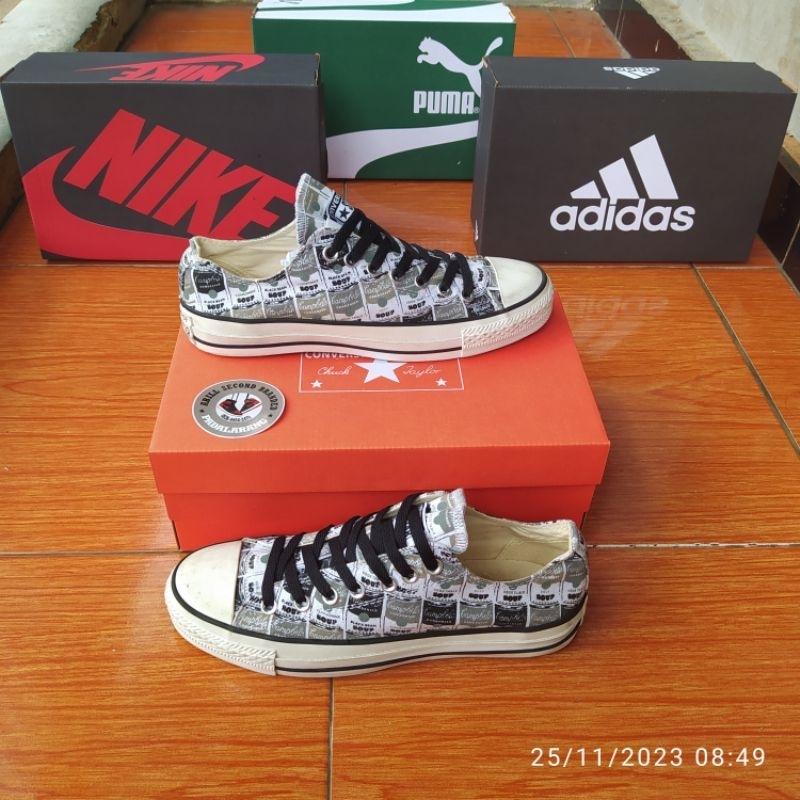 adidas gazelle silver green womens Andy Warhol Shoes for Stylish Men White / US9.5