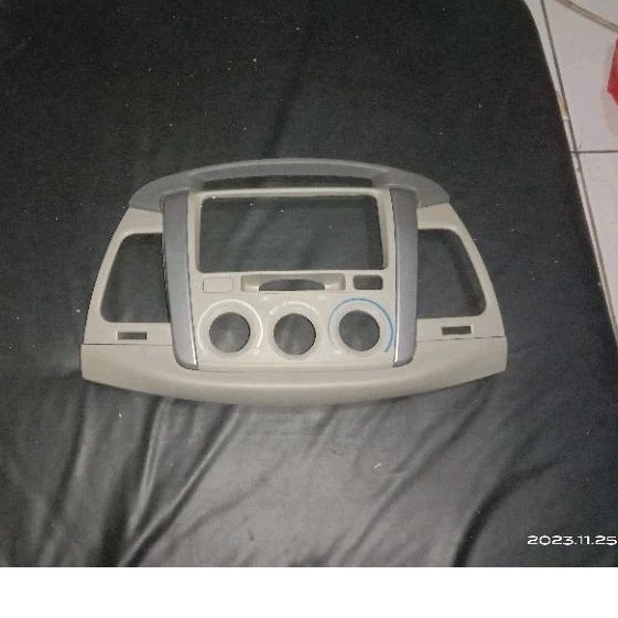 Jual Panel Tape Frame Tape Toyota Innova original | Shopee Indonesia